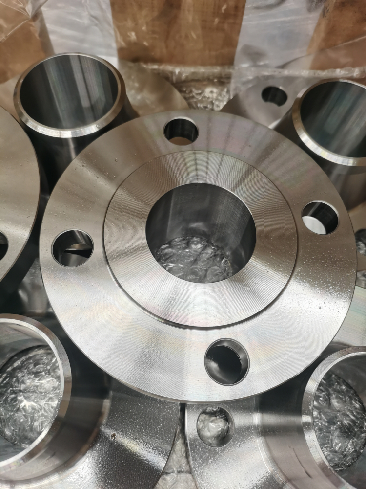 国标带径对焊法兰